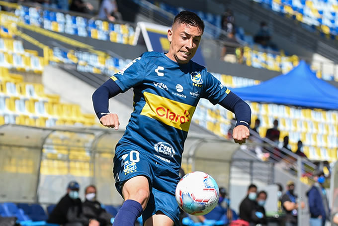 Rodrigo Echeverría Everton 04